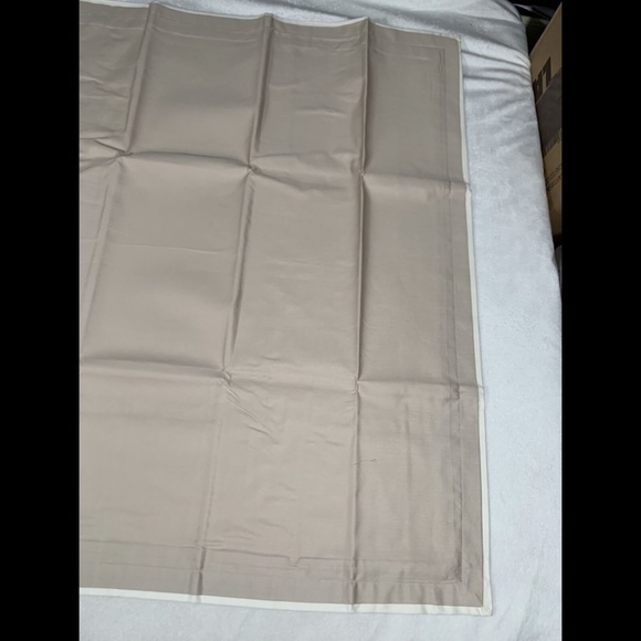 NIB Hotel Collection Contrast Flange (1) European Sham in 2 Tone Pear - Picture 4 of 12